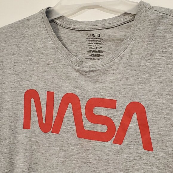 NASA T Shirt Men's Large Spaceship Graphic Outerspace Compass STEM Science Earth - Picture 4 of 7